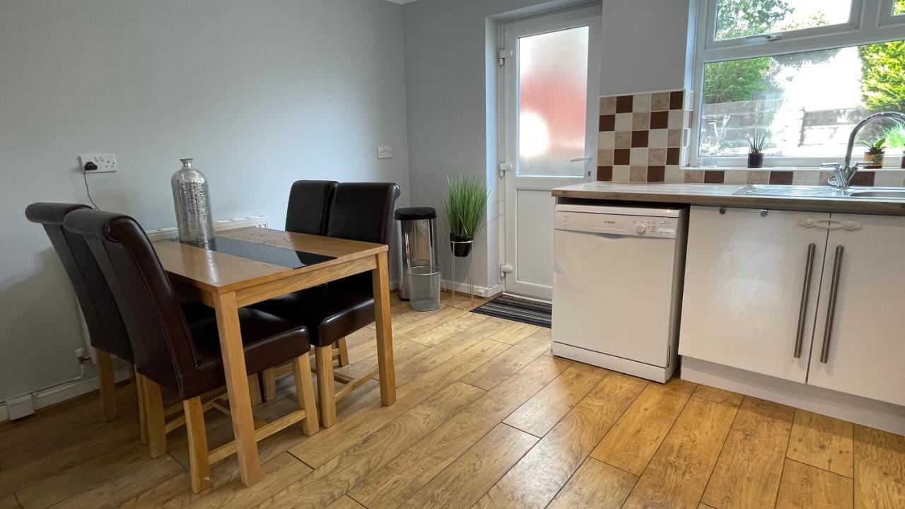 Ty Caer Cottage Merthyr Tydfil Dowlais ภายนอก รูปภาพ
