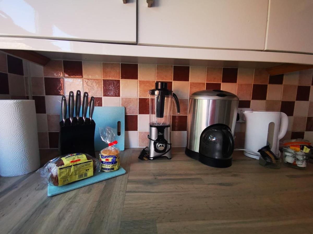 Ty Caer Cottage Merthyr Tydfil Dowlais ภายนอก รูปภาพ