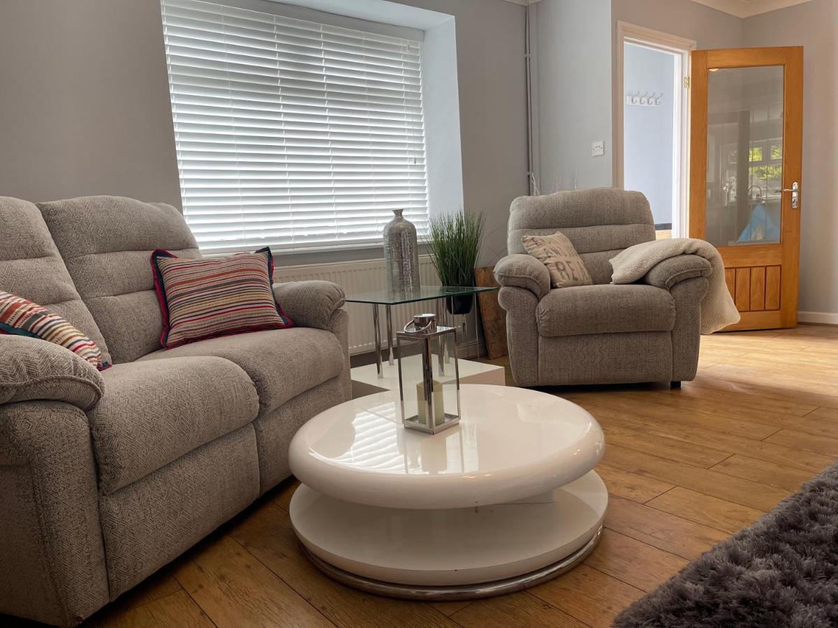 Ty Caer Cottage Merthyr Tydfil Dowlais ภายนอก รูปภาพ